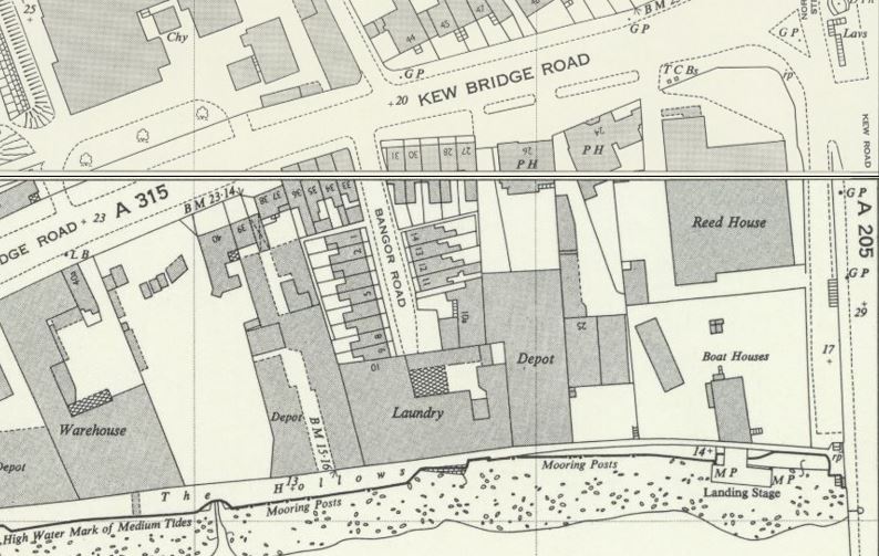 Kew Bridge Road, 1961