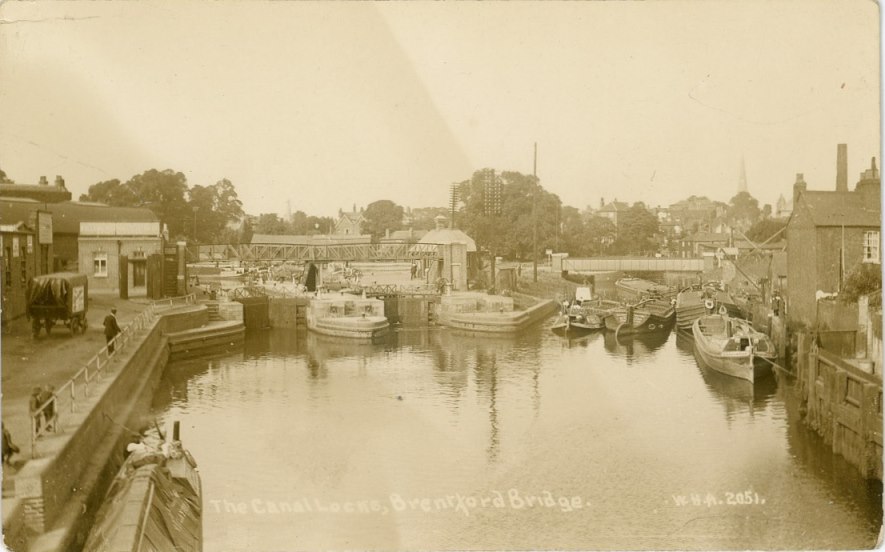 Sepia view from Brentford Bridge