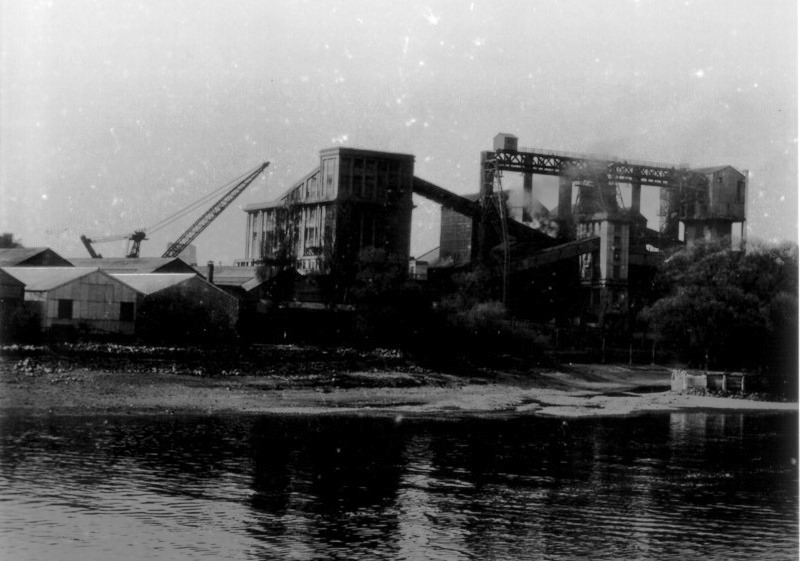 B/w photo of Brentford Gasworks, Copyright 2017 Peter Timms