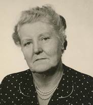 Nellie Burke - Mum